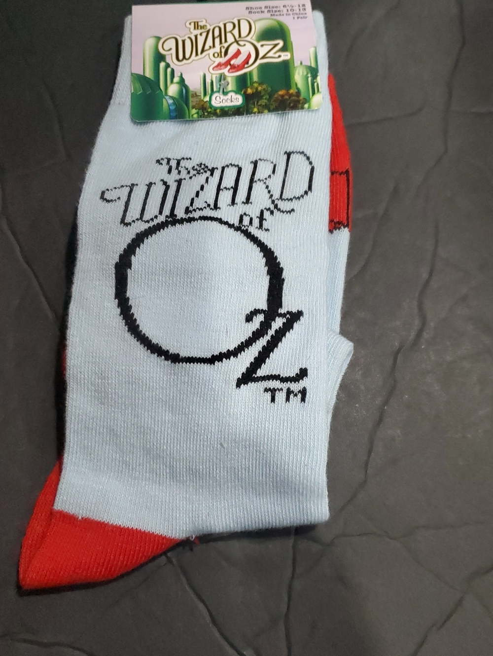 The Wizard of Oz blue red colorblock printed socks brand new